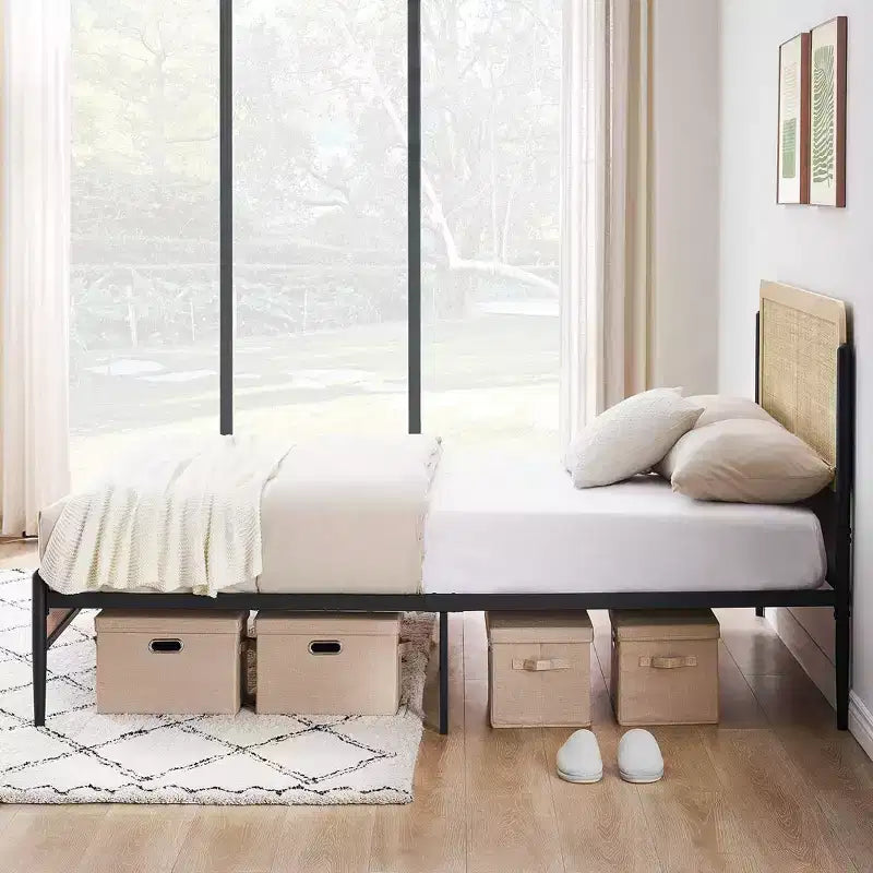 Cadre de lit plateforme en rotin et métal noir – Lit double/grand, 1-2 personnes